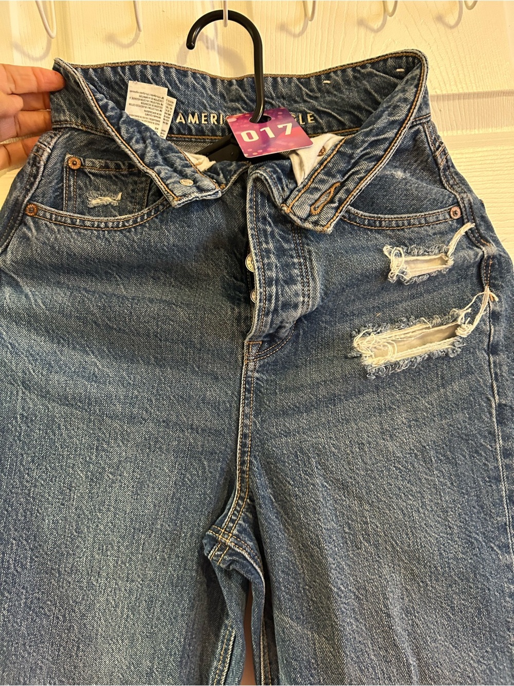 American Eagle Outfitters High-Rise Ripped Medium Wash Blue Jeans